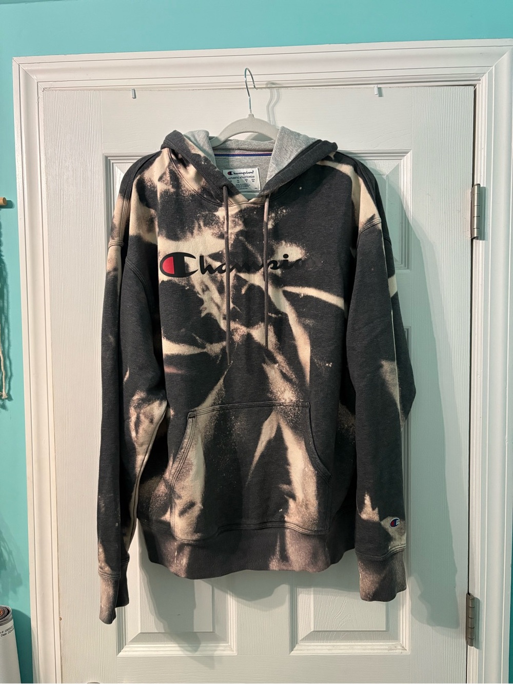 Champion Black/grey Bleach-Effect Pullover Hoodie with Logo